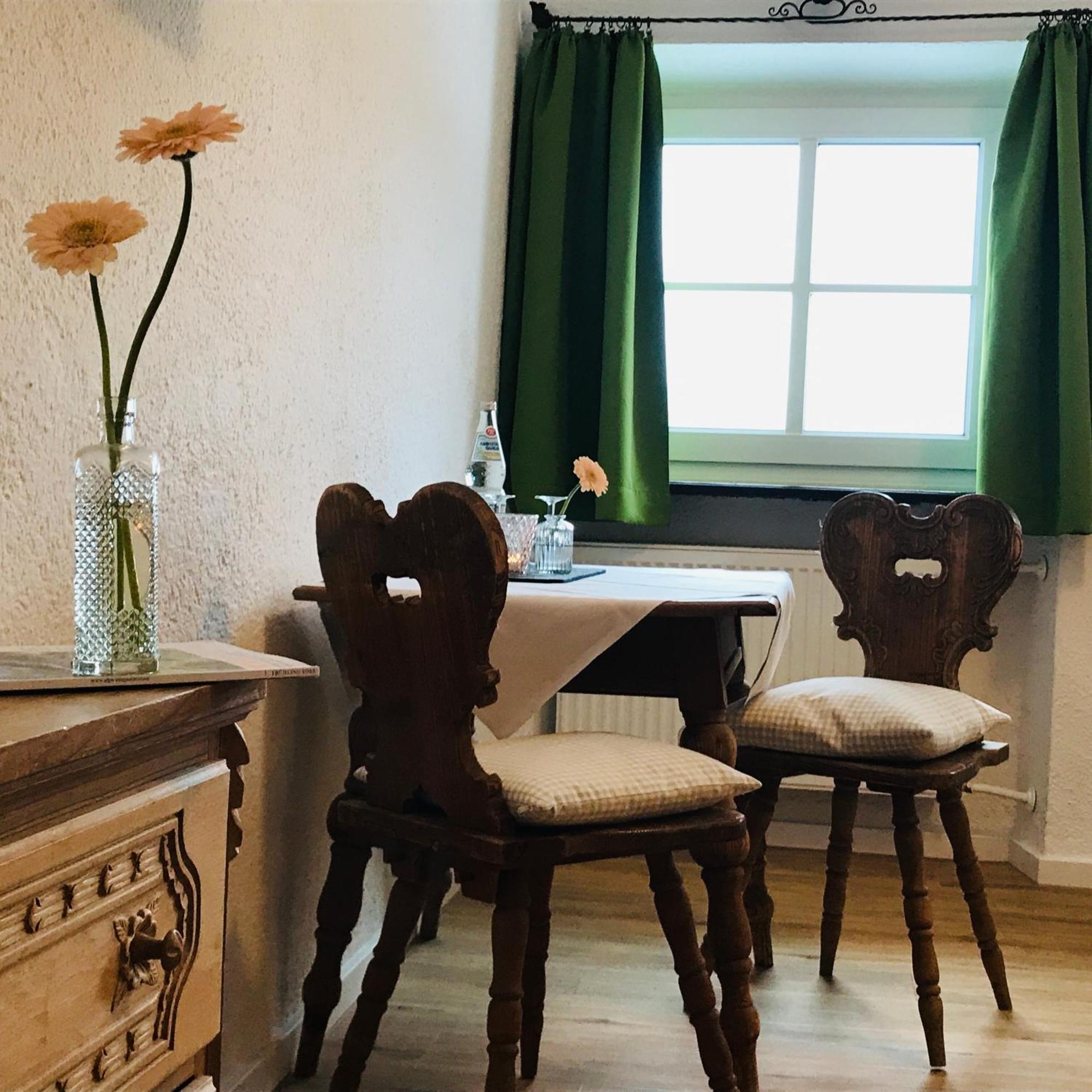 Gaestehaus Hotel Maria Theresia 슐리에르시 외부 사진