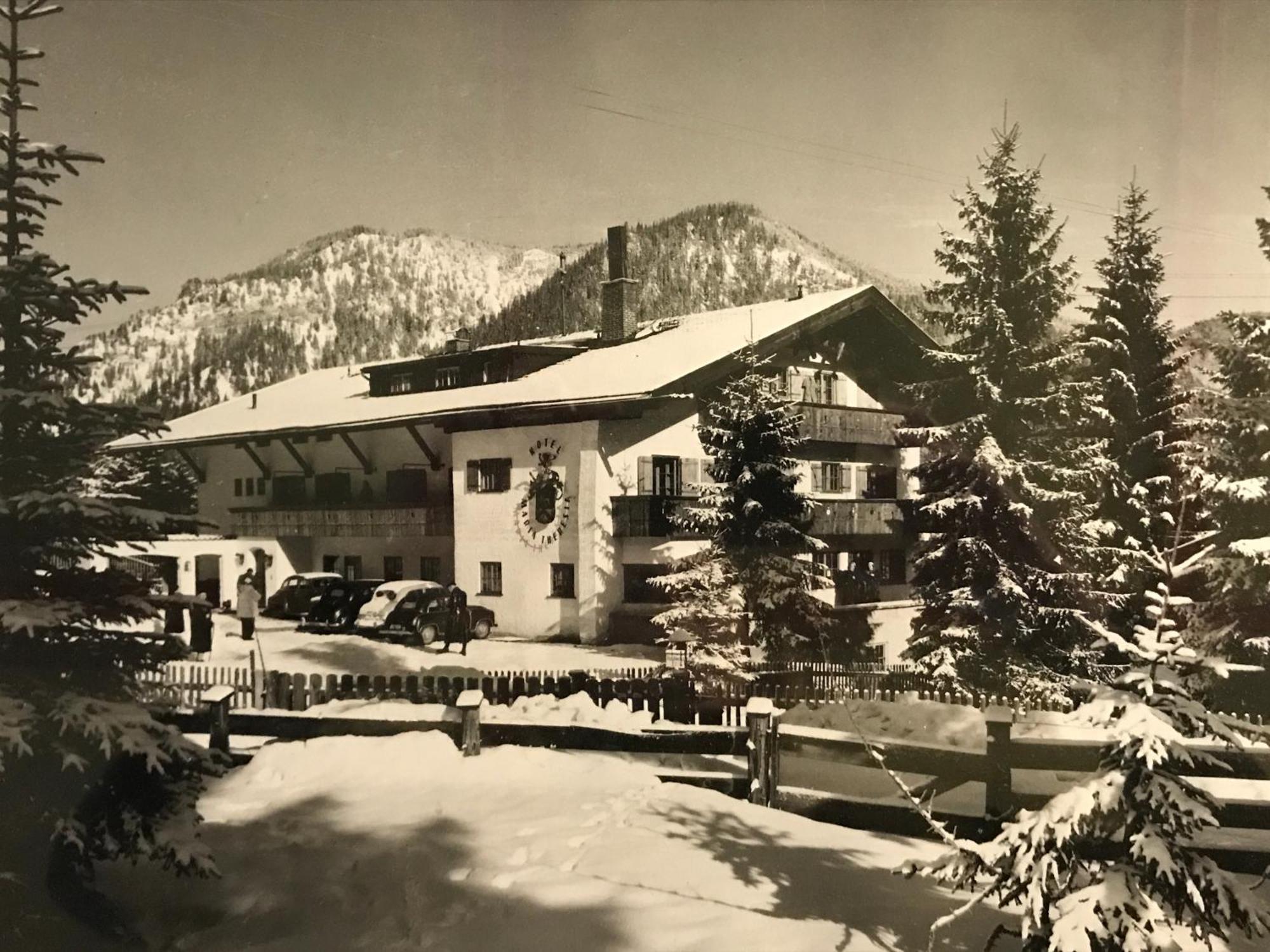 Gaestehaus Hotel Maria Theresia 슐리에르시 외부 사진
